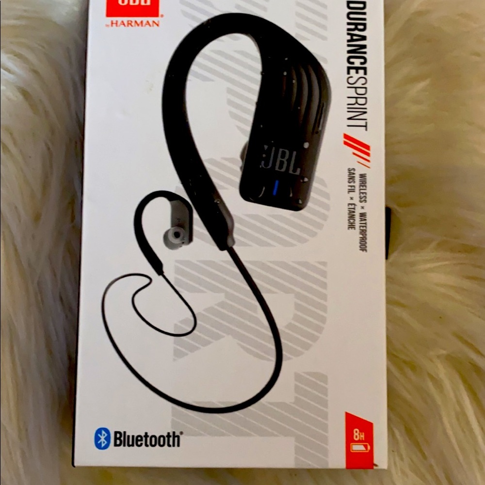 Sports head phones